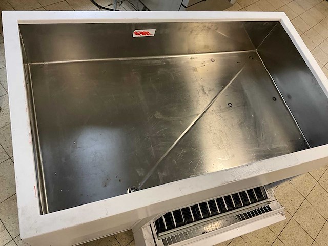 2020 ake ideal crush 77-e koelvitrine met crushed ijsbak - afbeelding 6 van  9