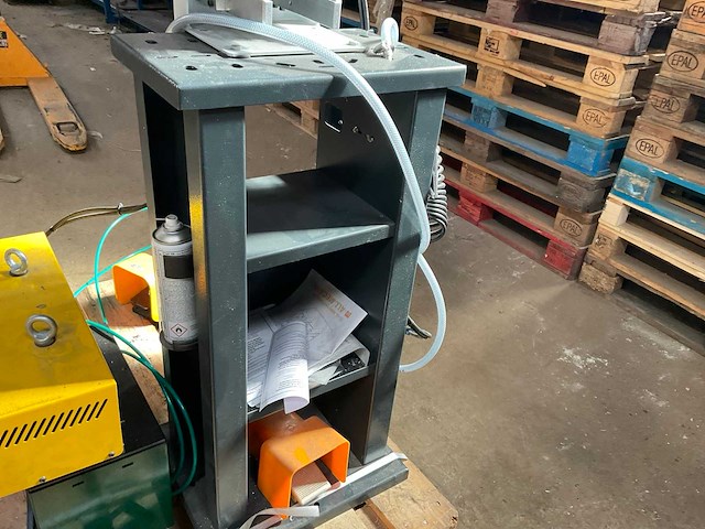 2020 all mecanic 197.f200.00 aluminium profiel ponsinstallatie met tooling - afbeelding 9 van  32