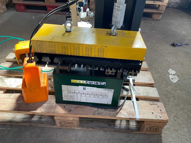 2020 all mecanic 197.f200.00 aluminium profiel ponsinstallatie met tooling - afbeelding 13 van  32