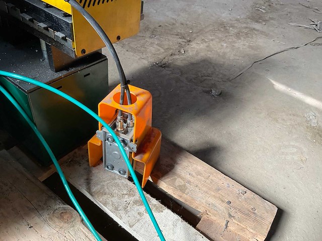 2020 all mecanic 197.f200.00 aluminium profiel ponsinstallatie met tooling - afbeelding 16 van  32