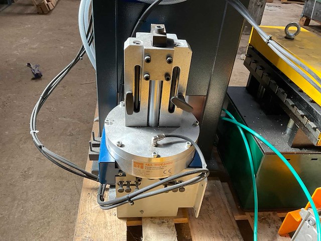 2020 all mecanic 197.f200.00 aluminium profiel ponsinstallatie met tooling - afbeelding 17 van  32