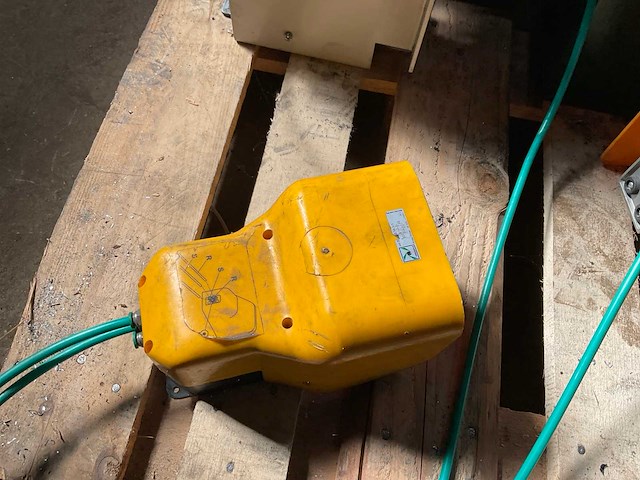 2020 all mecanic 197.f200.00 aluminium profiel ponsinstallatie met tooling - afbeelding 21 van  32