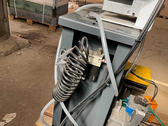 2020 all mecanic 197.f200.00 aluminium profiel ponsinstallatie met tooling - afbeelding 22 van  32