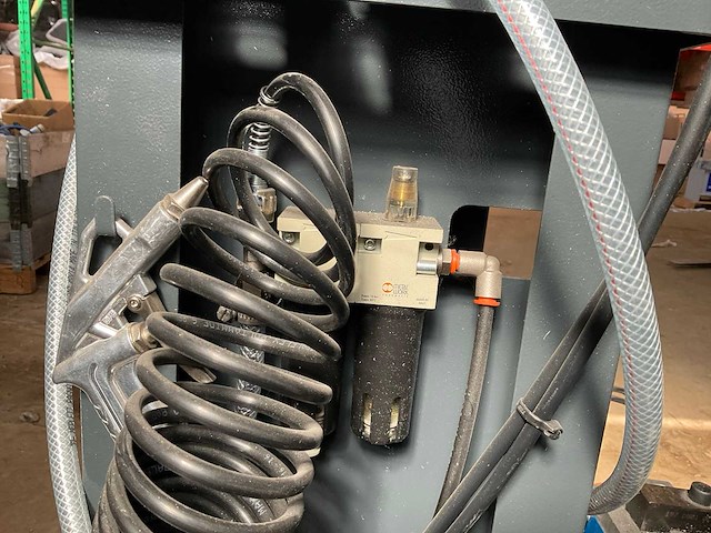 2020 all mecanic 197.f200.00 aluminium profiel ponsinstallatie met tooling - afbeelding 24 van  32