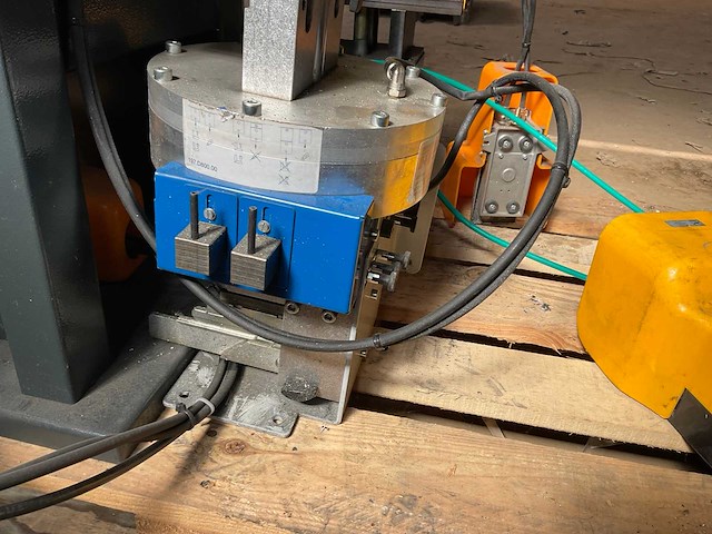 2020 all mecanic 197.f200.00 aluminium profiel ponsinstallatie met tooling - afbeelding 25 van  32