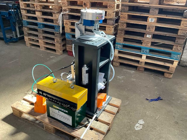 2020 all mecanic 197.f200.00 aluminium profiel ponsinstallatie met tooling - afbeelding 29 van  32