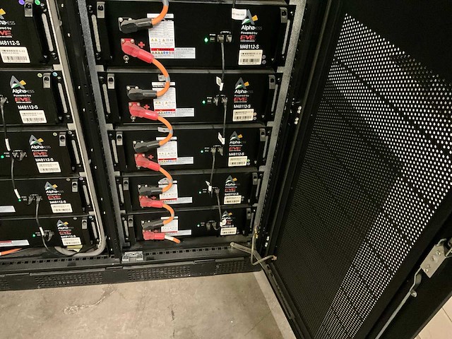 2020 alpha ess storion-t30 energieopslagsysteem (batterijopslag / ess) - afbeelding 2 van  8