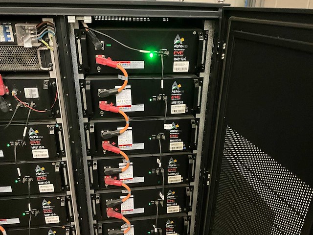 2020 alpha ess storion-t30 energieopslagsysteem (batterijopslag / ess) - afbeelding 3 van  8