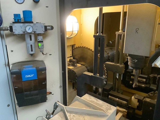 2020 a.m.d. hm 120 dd cnc balkhoutbewerkingsmachine - afbeelding 21 van  24