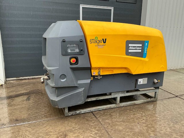 2020 atlas copco xats 138 st5 schroefcompressor - afbeelding 1 van  11