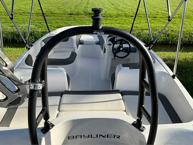 2020 bayliner element e5 speedboot 80pk incl trailer - afbeelding 4 van  42