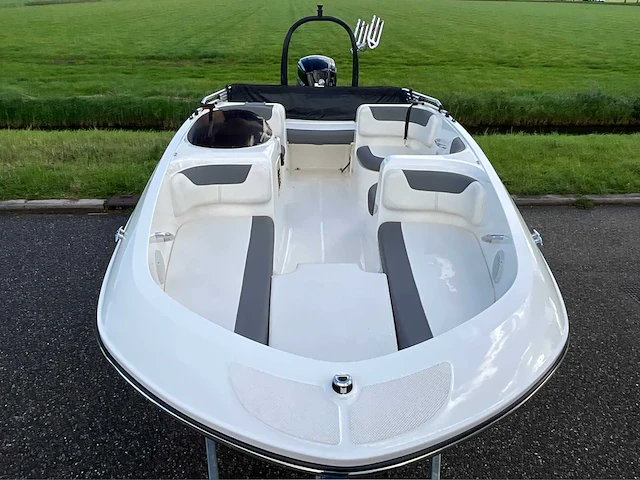 2020 bayliner element e5 speedboot 80pk incl trailer - afbeelding 5 van  42