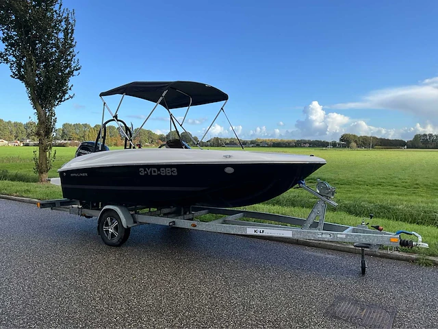 2020 bayliner element e5 speedboot 80pk incl trailer - afbeelding 29 van  42