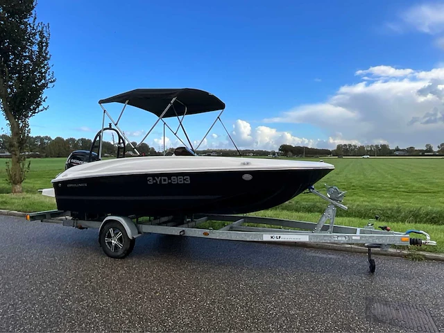 2020 bayliner element e5 speedboot 80pk incl trailer - afbeelding 40 van  42