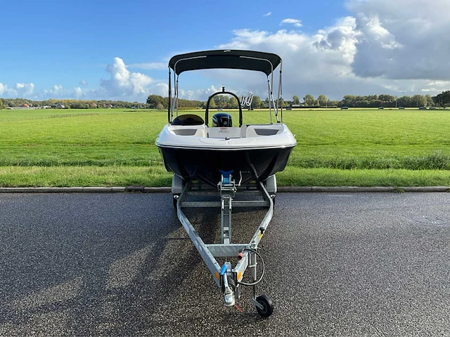 2020 bayliner element e5 speedboot 80pk incl trailer - afbeelding 41 van  42