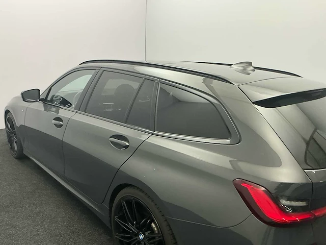 2020 bmw 3-serie touring 330i high. ex. ed. personenauto - afbeelding 13 van  48