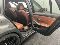 2020 bmw 3-serie touring 330i high. ex. ed. personenauto - afbeelding 38 van  48