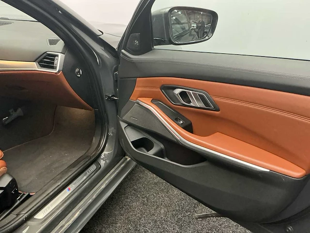 2020 bmw 3-serie touring 330i high. ex. ed. personenauto - afbeelding 41 van  48