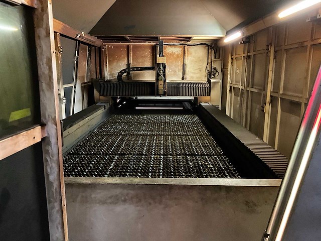 2020 bodor p3015 lasersnijmachine - afbeelding 27 van  29