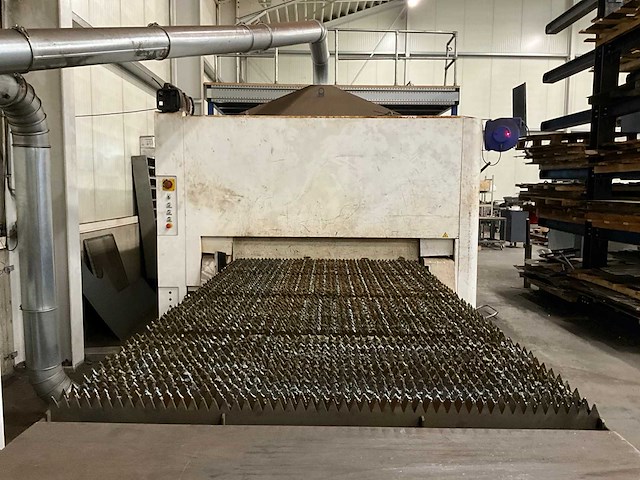 2020 bodor p3015 lasersnijmachine - afbeelding 25 van  29