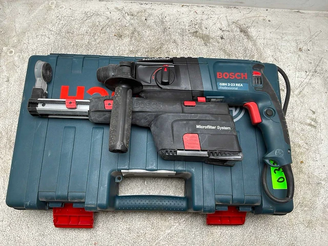 2020 bosch gbh 2-23 rea boorhamer 710w sds-plus met stofafzuiging - afbeelding 1 van  4