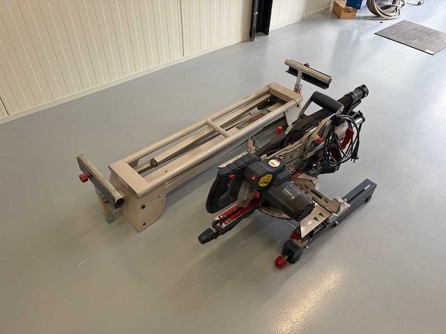 2020 bosch gcm8sjl afkortcirkelzaagmachine - afbeelding 14 van  23