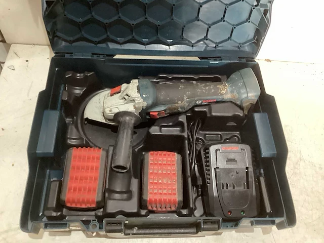 2020 bosch gws 18v-10 accu haakse slijpmachine - afbeelding 1 van  1