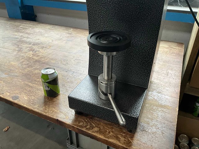 2020 cannular pro auto canning bliksluitmachine - afbeelding 3 van  5