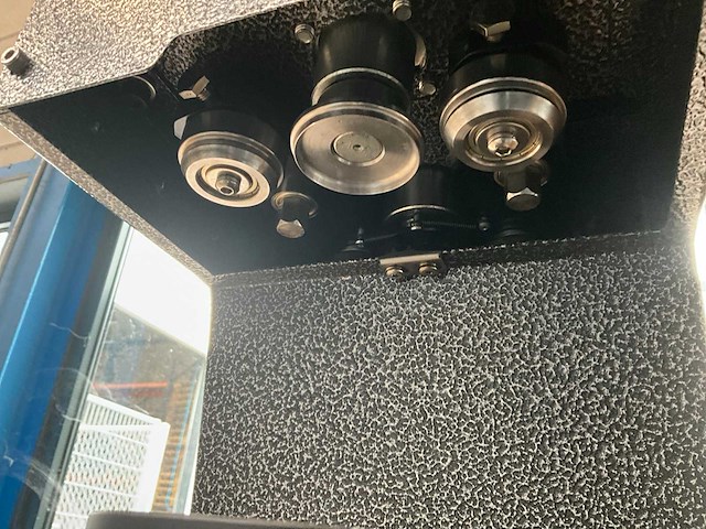 2020 cannular pro auto canning bliksluitmachine - afbeelding 4 van  5