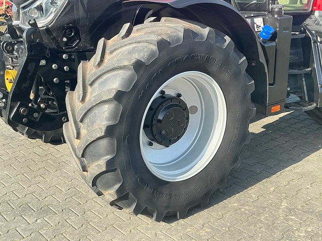 2020 case ih maxxum 150 cvx vierwielaangedreven landbouwtractor 40km/h - afbeelding 2 van  28