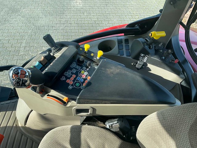 2020 case ih maxxum 150 cvx vierwielaangedreven landbouwtractor 40km/h - afbeelding 20 van  28
