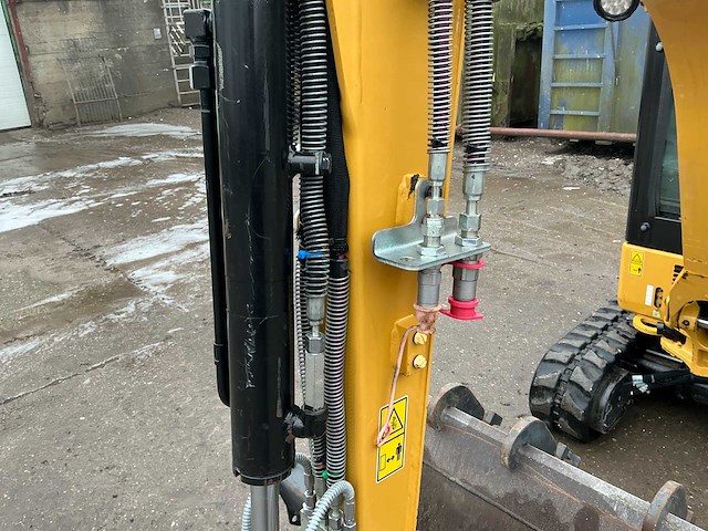 2020 catepillar 301.4; rupsgraafmachine - afbeelding 27 van  34