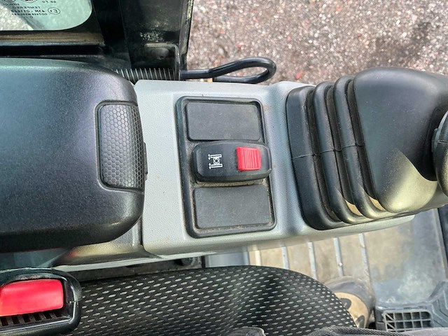 2020 caterpillar 301.6 minigraafmachine - afbeelding 32 van  46