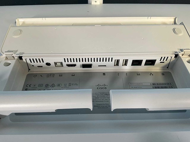 2020 cisco webex dx80 conference systeem (4x) - afbeelding 4 van  5