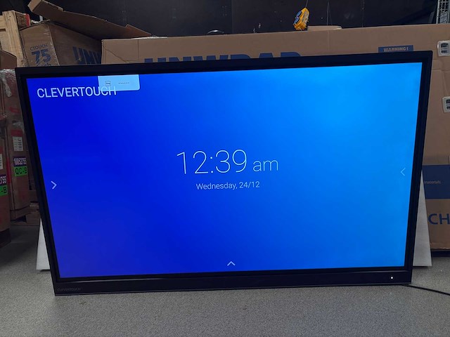 2020 clevertouch impact plus interactive touchscreen 65" - afbeelding 3 van  4