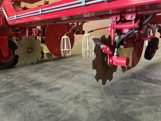 2020 cm regero 775-id-10 getrokken hydraulisch opklapbare plastic/fleece legger met schijven - afbeelding 17 van  34