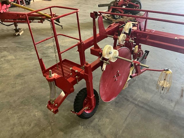 2020 cm regero 775-id-10 getrokken hydraulisch opklapbare plastic/fleece legger met schijven - afbeelding 14 van  34