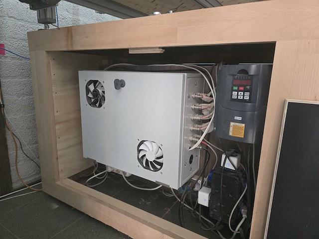 2020 cnc freesmachine - afbeelding 11 van  11