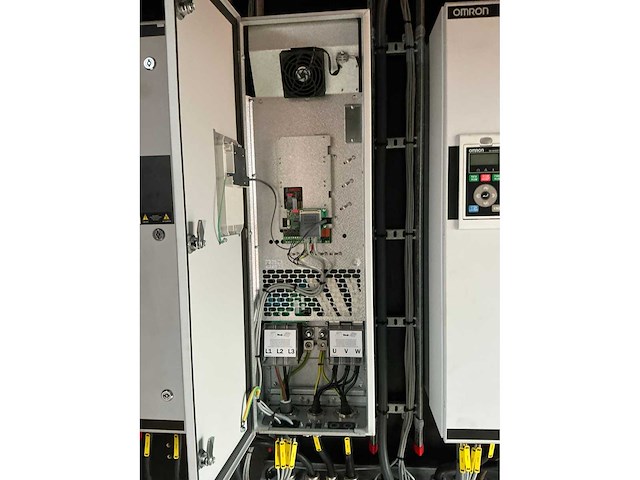 2020 container 10 ft. plc besturing 4x45kw - afbeelding 8 van  17