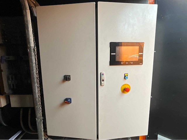 2020 container 10 ft. plc besturing 4x45kw - afbeelding 16 van  17