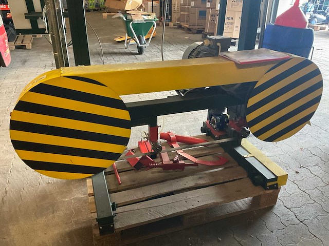 2020 crisswood sam mk 2006 horizontale stationaire lintzaagmachine voor hout - afbeelding 5 van  9