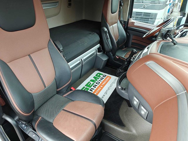 2020 daf xf 530 fan vrachtwagen met renders 3-assige aanhangwagen - afbeelding 7 van  36
