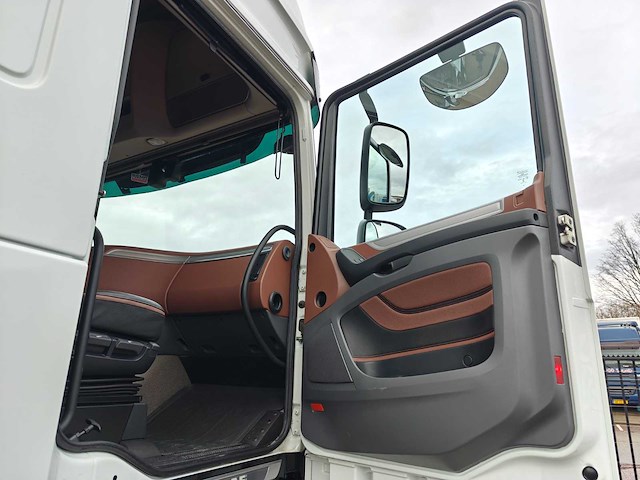 2020 daf xf 530 fan vrachtwagen met renders 3-assige aanhangwagen - afbeelding 8 van  36