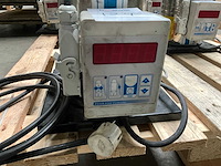 2020 dega pixie vacuüm hopper / feeder - afbeelding 4 van  5