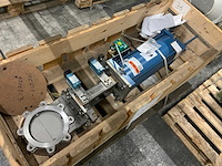 2020 dezurik cf8m pneumatische vlinderklep - afbeelding 1 van  6