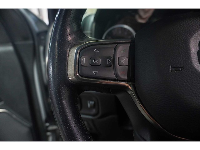 2020 dodge ram 1500 5.7 v8 4x4 cc rebel personenauto (vgj-09-s) - afbeelding 32 van  66