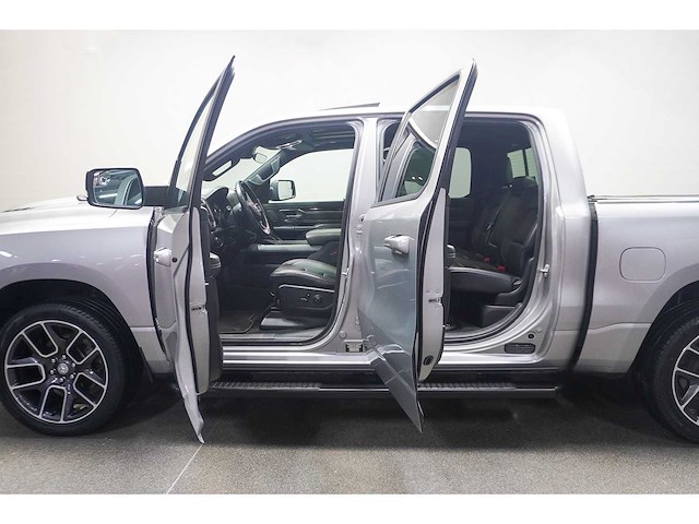 2020 dodge ram 1500 5.7 v8 4x4 cc rebel personenauto (vgj-09-s) - afbeelding 45 van  66