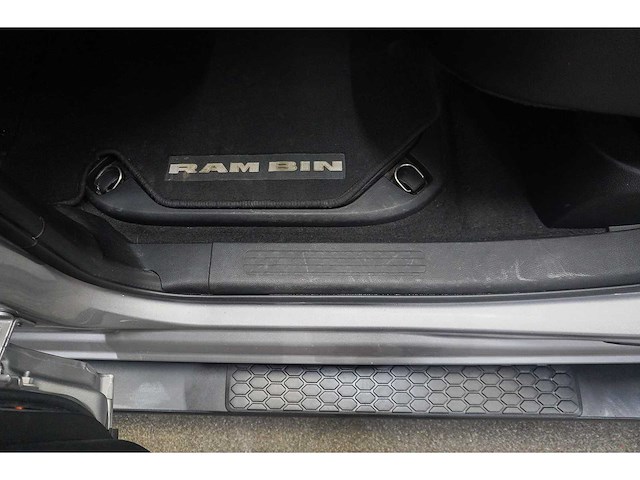 2020 dodge ram 1500 5.7 v8 4x4 cc rebel personenauto (vgj-09-s) - afbeelding 60 van  66