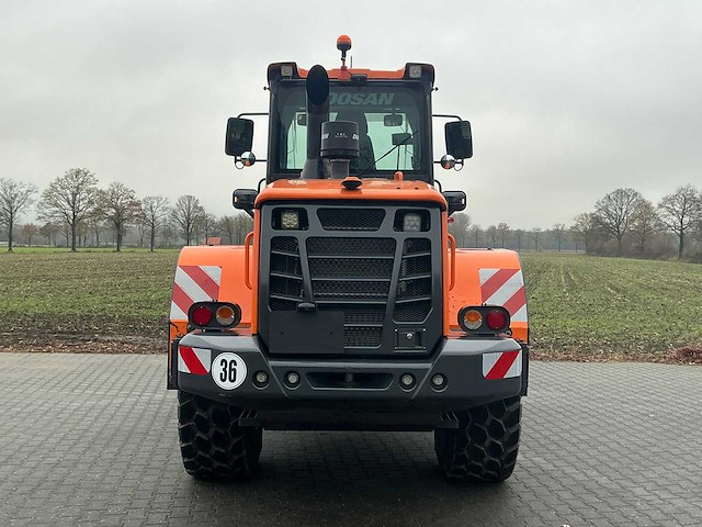 2020 doosan dl220-5 wiellader - afbeelding 4 van  56