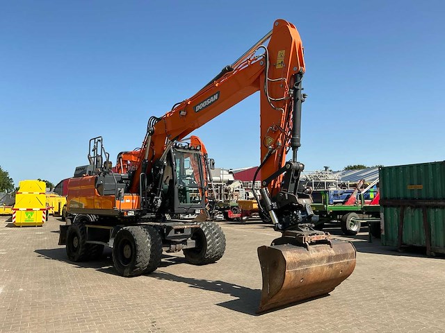 2020 doosan dx170w banden graafmachine - afbeelding 11 van  17